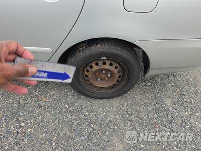 2003 Toyota Corolla - zdjęcie 26 z 29 - miniatura