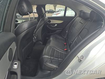 2016 Mercedes-Benz C 300 - zdjęcie 13 z 29 - miniatura