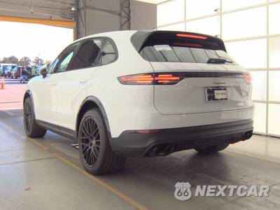 2022 Porsche Cayenne Platinum Edition - zdjęcie 8 z 25 - miniatura