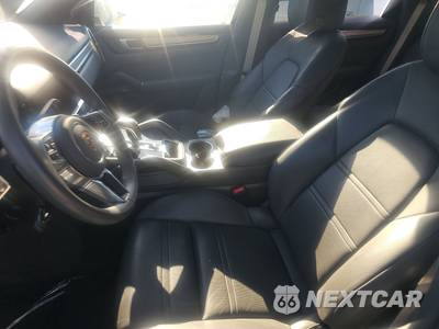 2022 Porsche Cayenne Platinum Edition - zdjęcie 13 z 25 - miniatura