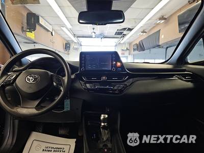 2019 Toyota C-HR LE - zdjęcie 11 z 27 - miniatura