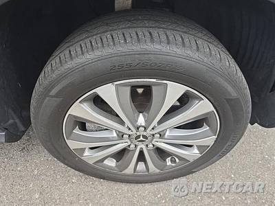 2020 Mercedes-Benz GLE 350 4MATIC - zdjęcie 18 z 44 - miniatura