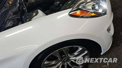 2015 Hyundai Genesis Coupe 3.8 Ultimate w/Black Interior - zdjęcie 9 z 16 - miniatura