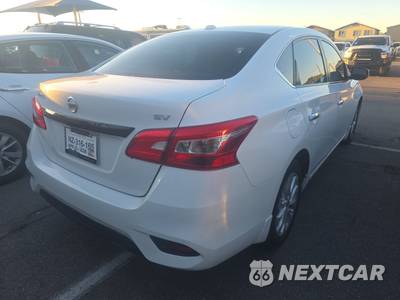 2018 Nissan Sentra SV - zdjęcie 4 z 23 - miniatura