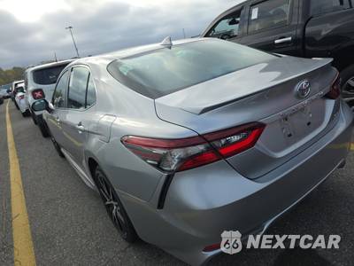 2023 Toyota Camry SE - zdjęcie 6 z 26 - miniatura