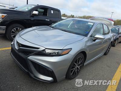 2023 Toyota Camry SE - zdjęcie 1 z 26 - miniatura