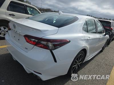 2023 Toyota Camry SE - zdjęcie 4 z 23 - miniatura
