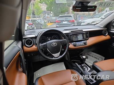 2018 Toyota RAV4 Limited - zdjęcie 14 z 25 - miniatura