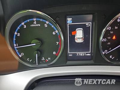 2018 Toyota RAV4 Limited - zdjęcie 15 z 25 - miniatura
