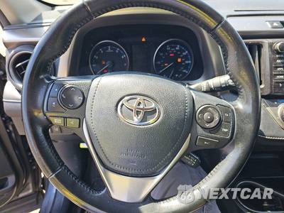2018 Toyota RAV4 XLE - zdjęcie 10 z 38 - miniatura