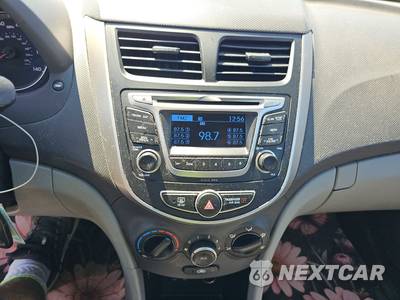 2015 Hyundai Accent GLS Sedan - zdjęcie 11 z 38 - miniatura