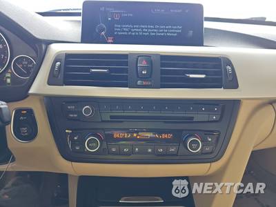 2014 BMW 3 Series Gran Turismo 328i xDrive Hatchback - zdjęcie 11 z 25 - miniatura