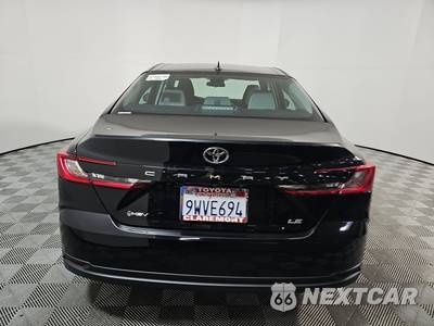 2026 Toyota Camry LE - zdjęcie 5 z 22 - miniatura