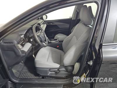 2026 Toyota Camry LE - zdjęcie 7 z 22 - miniatura