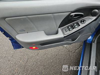 2005 Hyundai Elantra GT Hatchback - zdjęcie 9 z 58 - miniatura