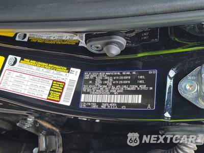 2023 Toyota Highlander LE - zdjęcie 15 z 25 - miniatura