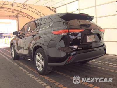 2023 Toyota Highlander LE - zdjęcie 6 z 25 - miniatura