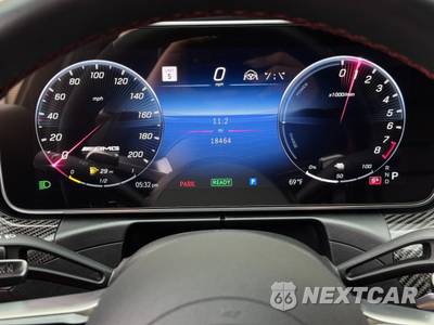 2024 Mercedes-Benz AMG C 63 S E Performance - zdjęcie 19 z 48 - miniatura