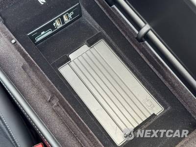 2020 Mercedes-Benz Maybach S 560 4MATIC - zdjęcie 38 z 48 - miniatura
