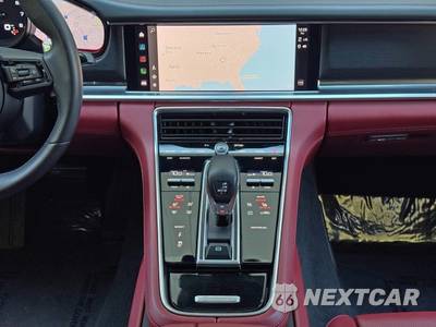 2023 Porsche Panamera Platinum Edition - zdjęcie 22 z 48 - miniatura