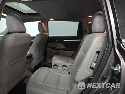 2014 Toyota Highlander XLE - zdjęcie 13 z 33 - miniatura