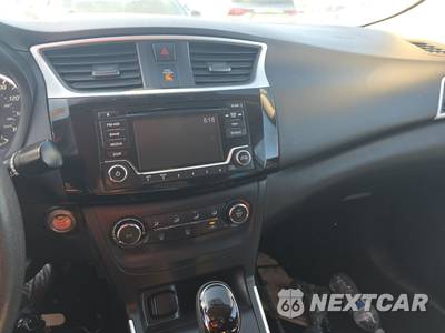 2016 Nissan Sentra SV - zdjęcie 11 z 33 - miniatura