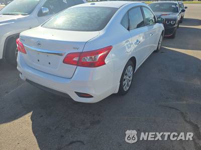2016 Nissan Sentra SV - zdjęcie 4 z 33 - miniatura