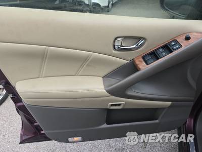 2013 Nissan Murano LE - zdjęcie 9 z 34 - miniatura