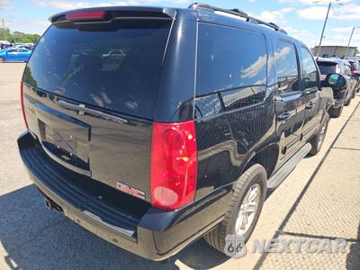 2014 GMC Yukon SLT 4SA - zdjęcie 4 z 38 - miniatura