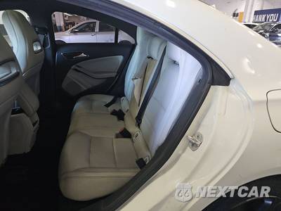 2014 Mercedes-Benz CLA 250 - zdjęcie 13 z 30 - miniatura