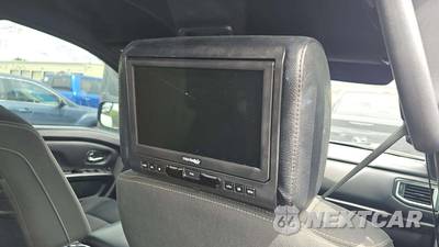 2019 Nissan TITAN SV Crew Cab Short Bed - zdjęcie 36 z 51 - miniatura