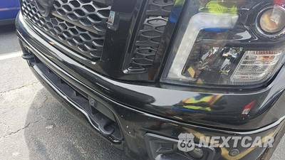 2019 Nissan TITAN SV Crew Cab Short Bed - zdjęcie 47 z 51 - miniatura