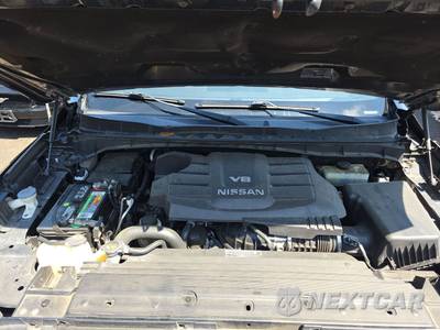 2019 Nissan TITAN SV Crew Cab Short Bed - zdjęcie 15 z 51 - miniatura