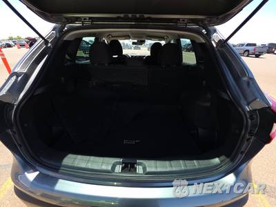 2021 Nissan Rogue Sport S - zdjęcie 16 z 26 - miniatura