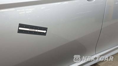 2023 Toyota Camry SE - zdjęcie 5 z 20 - miniatura