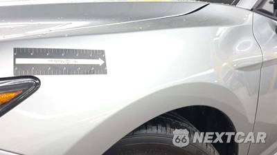 2023 Toyota Camry SE - zdjęcie 8 z 20 - miniatura