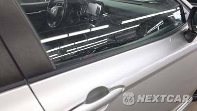 2023 Toyota Camry SE - zdjęcie 17 z 20 - miniatura