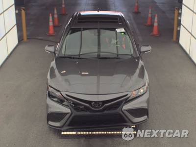 2024 Toyota Camry SE - zdjęcie 12 z 31 - miniatura