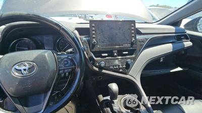 2024 Toyota Camry SE - zdjęcie 30 z 31 - miniatura