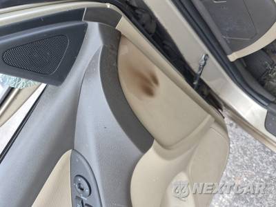 2010 Hyundai Elantra GLS Sedan - zdjęcie 18 z 50 - miniatura