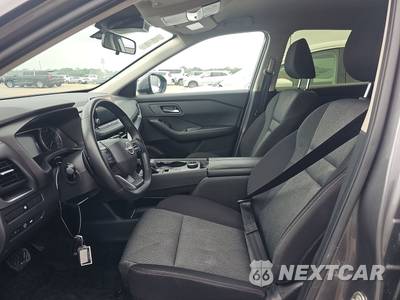 2025 Nissan Rogue SV - zdjęcie 13 z 24 - miniatura
