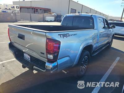 2022 Toyota Tacoma TRD Sport Crew Cab Long Bed - zdjęcie 4 z 31 - miniatura