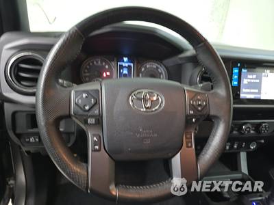 2019 Toyota Tacoma TRD Sport Crew Cab Medium Bed - zdjęcie 10 z 22 - miniatura