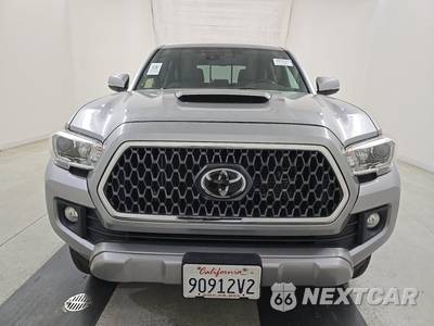 2019 Toyota Tacoma TRD Sport Crew Cab Medium Bed - zdjęcie 2 z 22 - miniatura