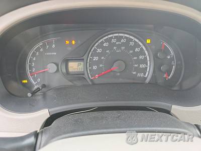 2014 Toyota Sienna L 7-Passenger 119.3" WB - zdjęcie 12 z 52 - miniatura