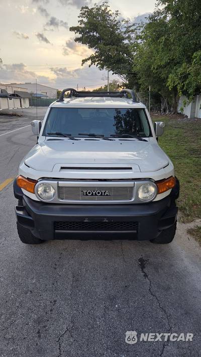 2012 Toyota FJ Cruiser w/Rear Doors - zdjęcie 5 z 8 - miniatura