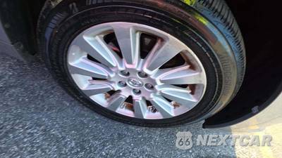 2014 Toyota Sienna Limited 7-Passenger 119.3" WB - zdjęcie 31 z 33 - miniatura