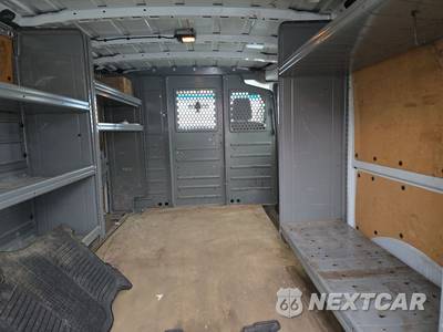 2019 Nissan NV3500 HD Cargo SV Standard Roof 146.1" WB - zdjęcie 15 z 29 - miniatura
