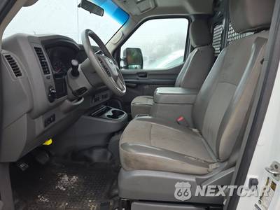 2019 Nissan NV3500 HD Cargo SV Standard Roof 146.1" WB - zdjęcie 7 z 29 - miniatura
