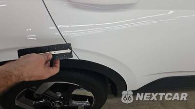 2025 Hyundai Venue SEL - zdjęcie 27 z 39 - miniatura